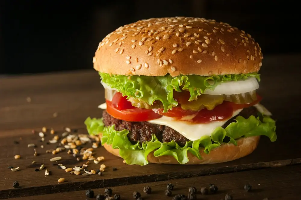 Classic Garage burger